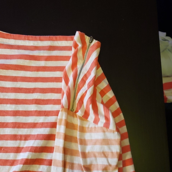 Talbots 3 quarter shirt. - Picture 4 of 4